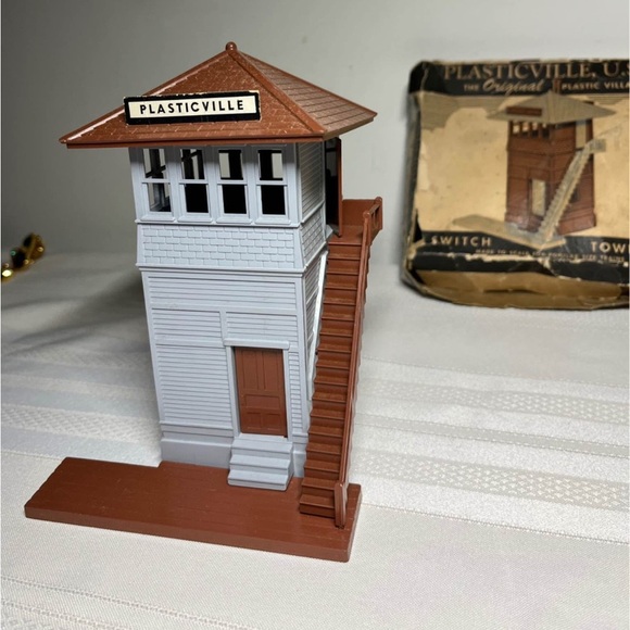 Plasticville USA SWITCH TOWER. vintage! model railroads and miniature dioramas - Picture 4 of 4